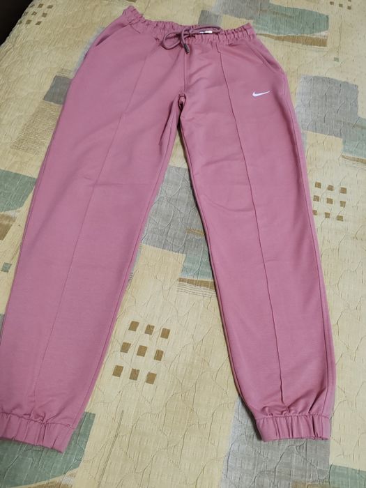 Дамско долнище Л размер