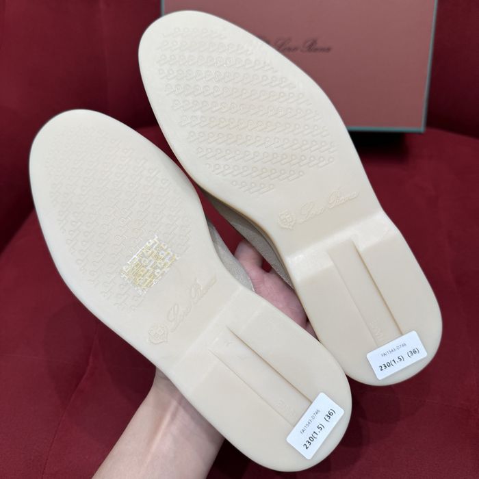 Papuci Loro Piana