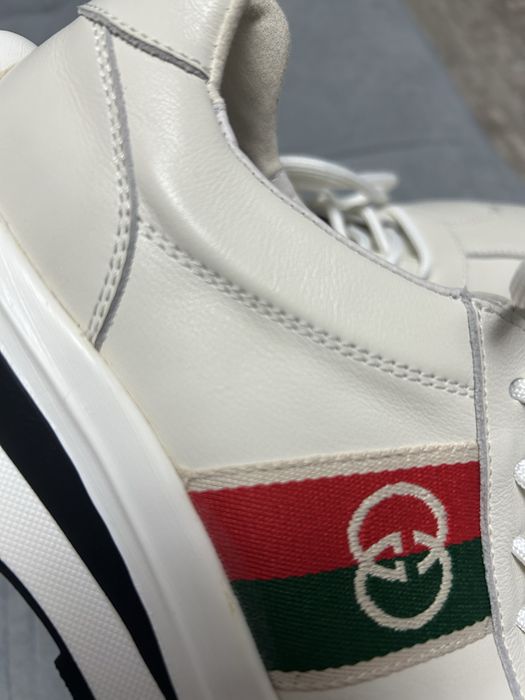 Продам женские кроссовки GUCCI