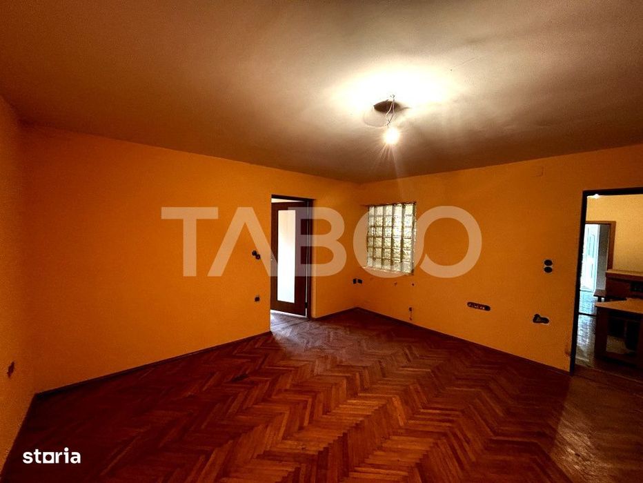 Apartament de vanzare cu 4 camere 110 mp Orasul de Jos Sibiu — fotografia 3