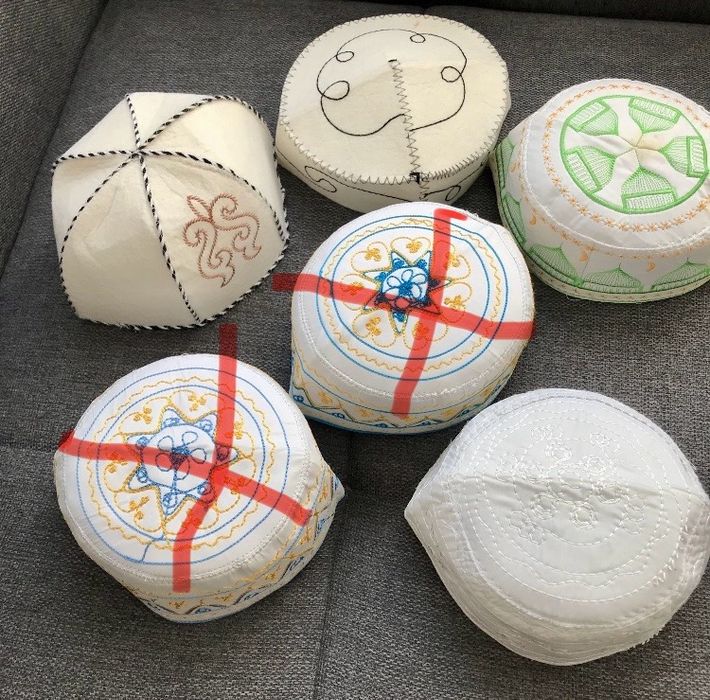 Тюбетейки - 1000тг, 2000тг