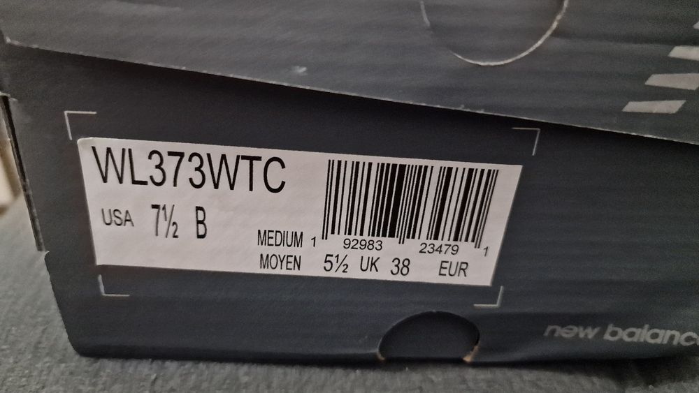 Adidași New Balance