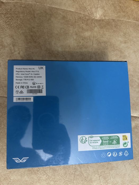 Vând Mini PC GEEKOM IT13, nou și sigilat, în configurație foarte performantă