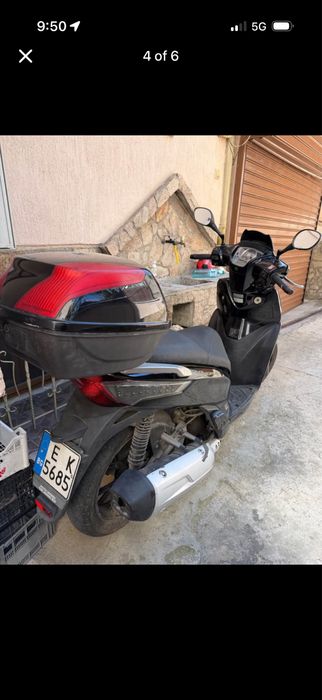 Скутер Kymco 200 кубика