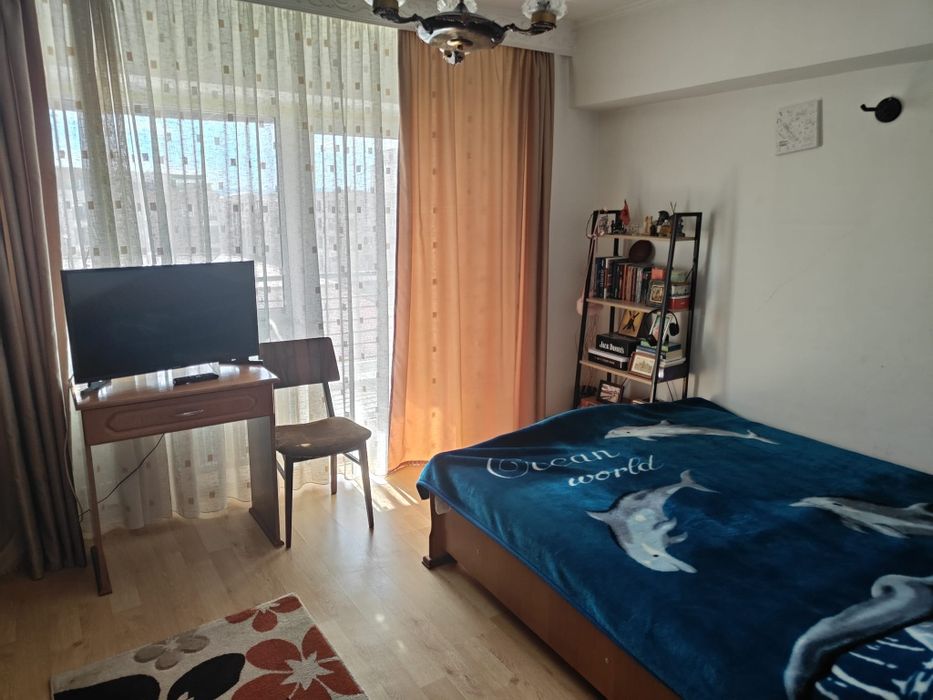 Ultracentral 3 camere