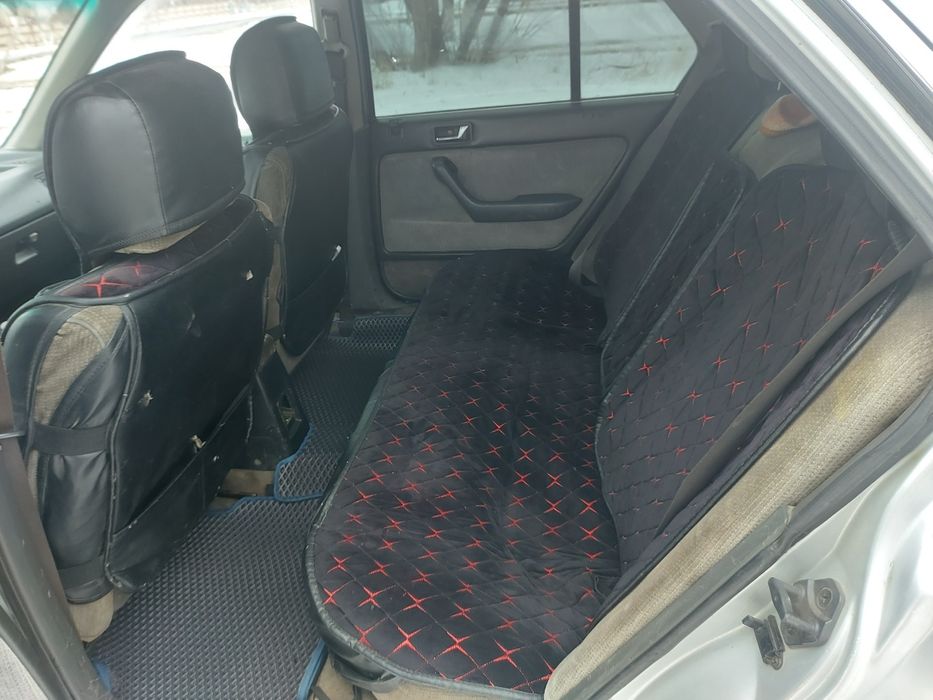 Продам Хонда аккорд 600000