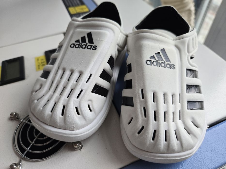 Детски сандали Adidas – удобни и практични
