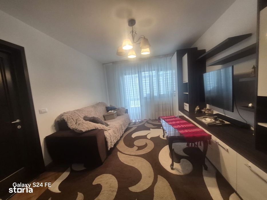 Apartament modern cu 3 camere de închiriat – Zona Mihai Eminescu