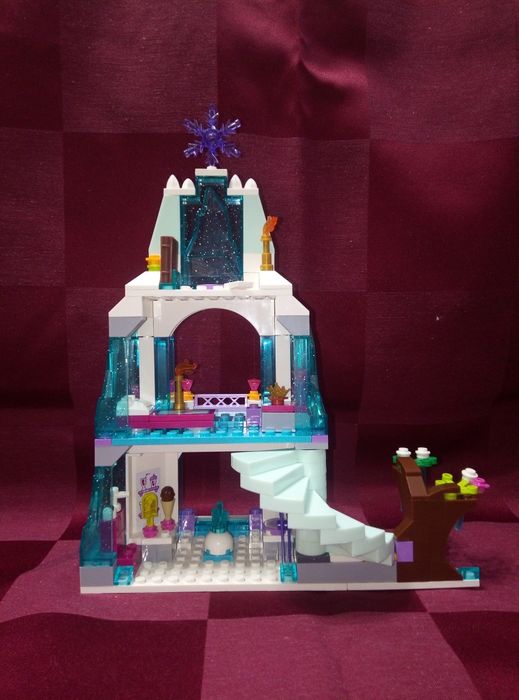 Продам конструктор лего