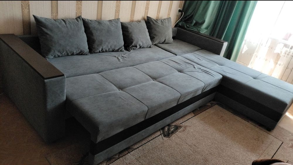 Диван угловой раздвижной