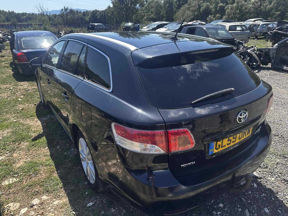 НА ЧАСТИ Toyota Avensis 2 0 D-4D 126 кс 2009