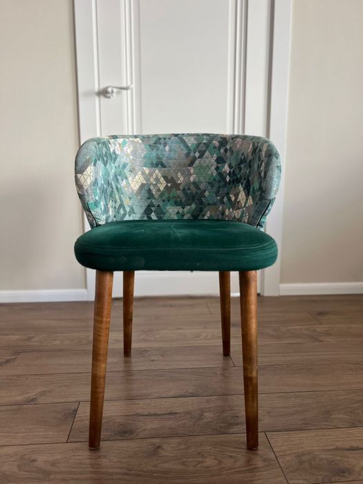 Стулья обеденные