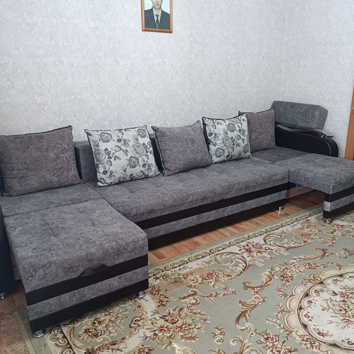 Продается диван.