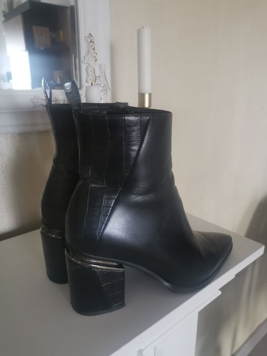 Ghete dama mărimea 39