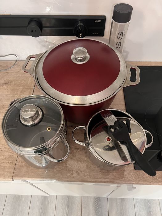 Казан и кастрюли