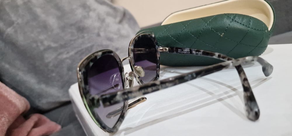 Оригинални слънчеви очила