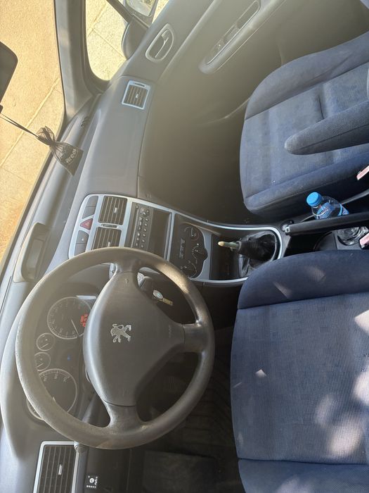 Peugeot 307 1.6 109кс