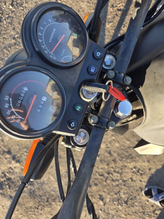 Продам мотоцикл tiger 200