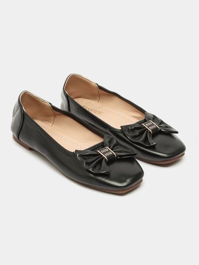 Ayollar va qizlar oyoq kiyimi