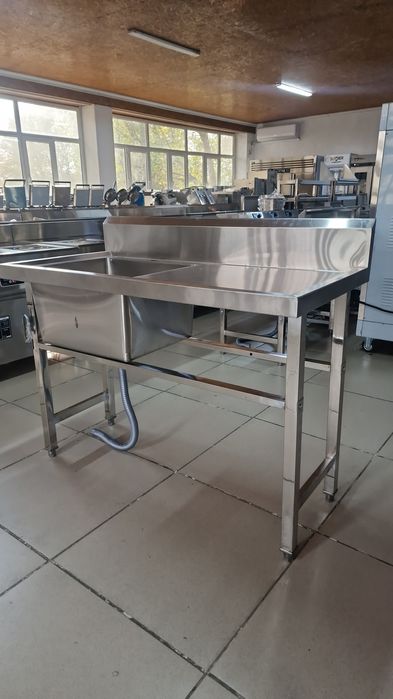 Мойка с рабочей зоной