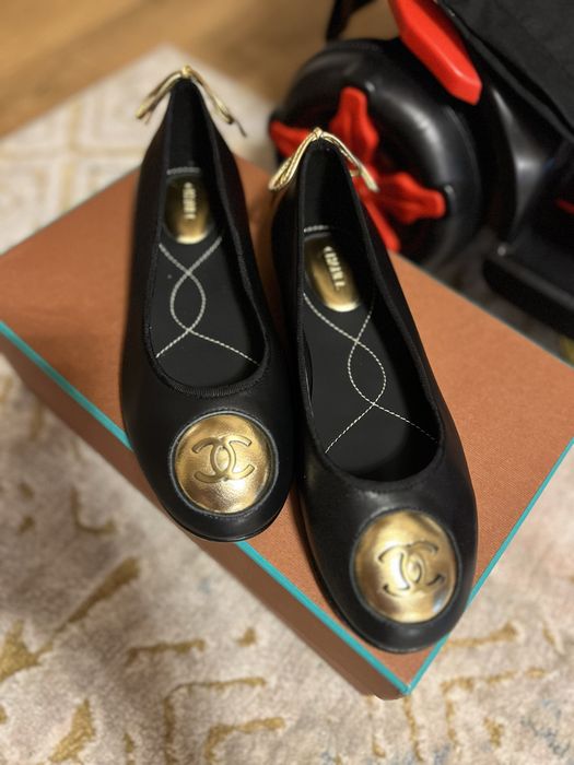 Balerini Chanel noi