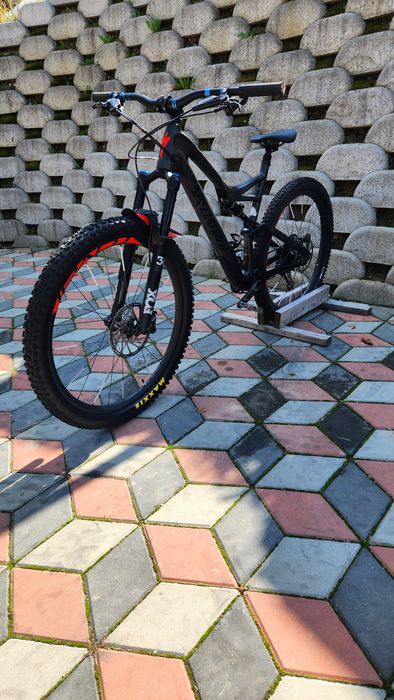 Bicicletă Specialized Stumpjumper carbon
