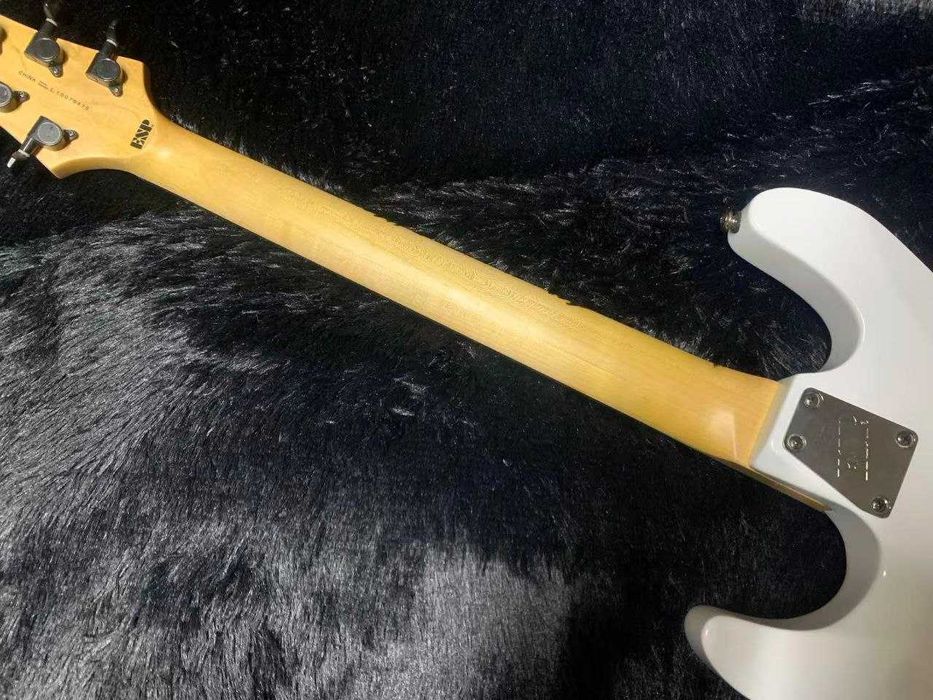 Электрогитара LTD H-51 Silver