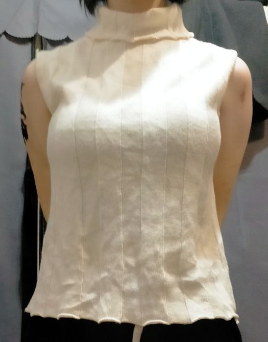 Продам одежду женскую