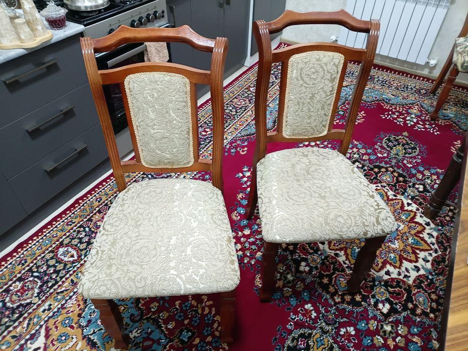 Срочно очень хорошая мебеь