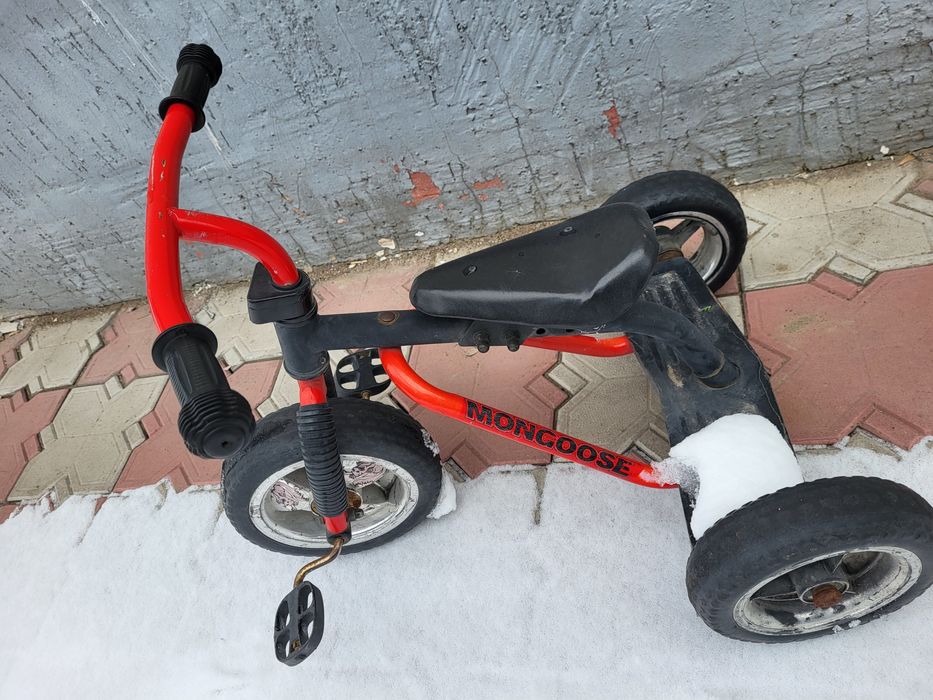 Трехколесный велосипед