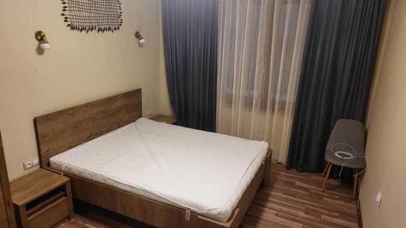 Тристаен апартамент в Центъра