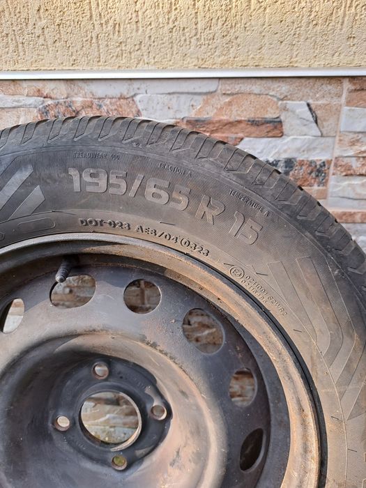 Гуми с джанти 195/65/15