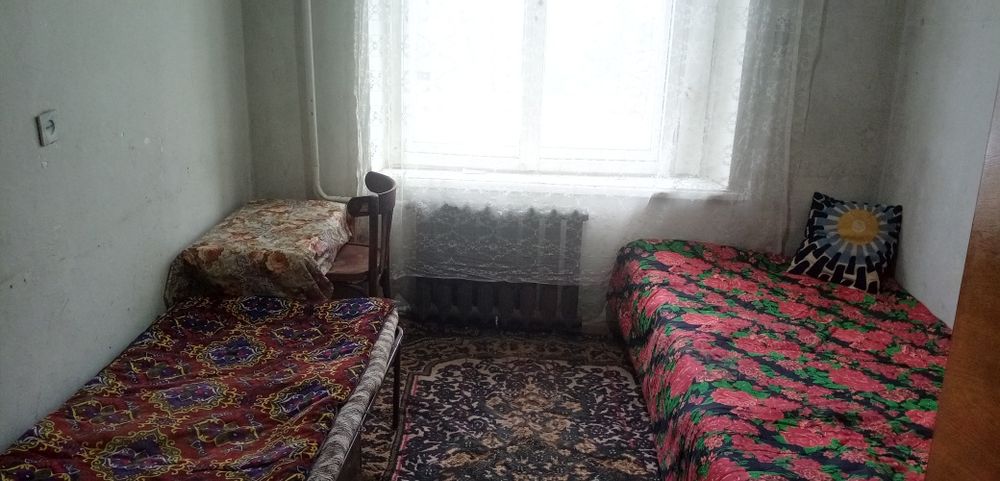 Сдам свою комнату  женщине или девушкам