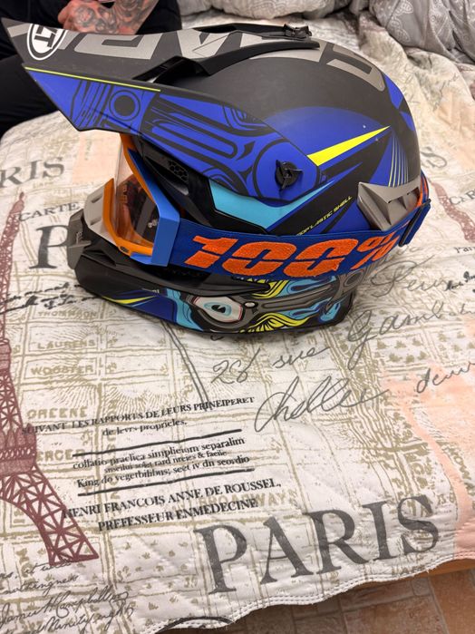 Каска М размер 100€