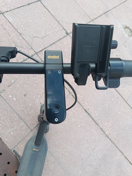 NineBot KickScooter Max G2