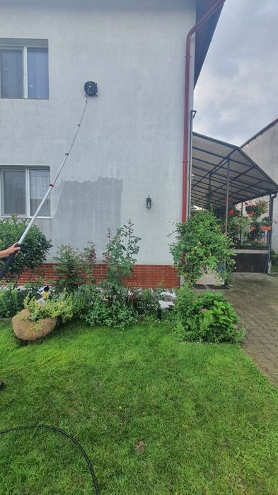 Spalare Curatare Fatade si Pavaje