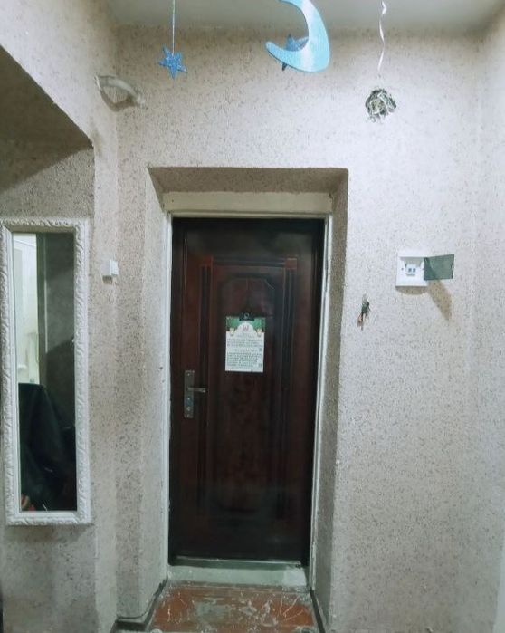 ЗУДЛИК БИЛАН СОТИЛАДИ!!!

Дом радио, "Фаввора" чойхона