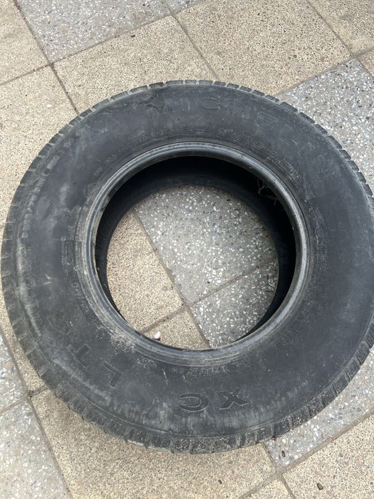 Шины Michelin 255/70r16 б/у