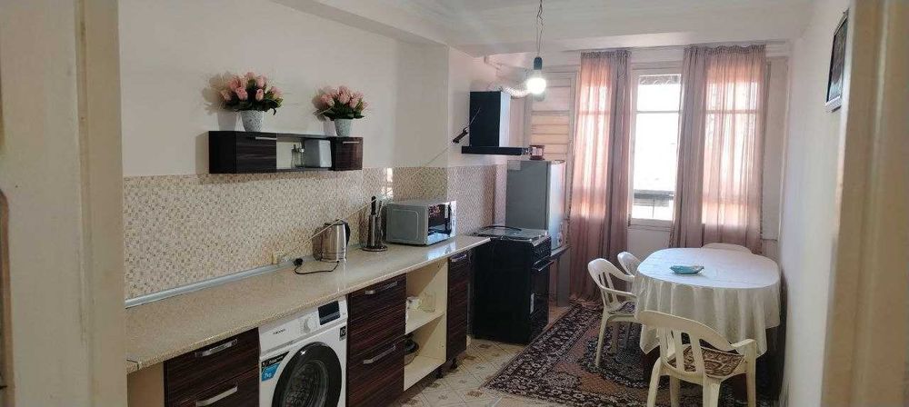 Сдаётся 4-комнатная квартира на Дархане