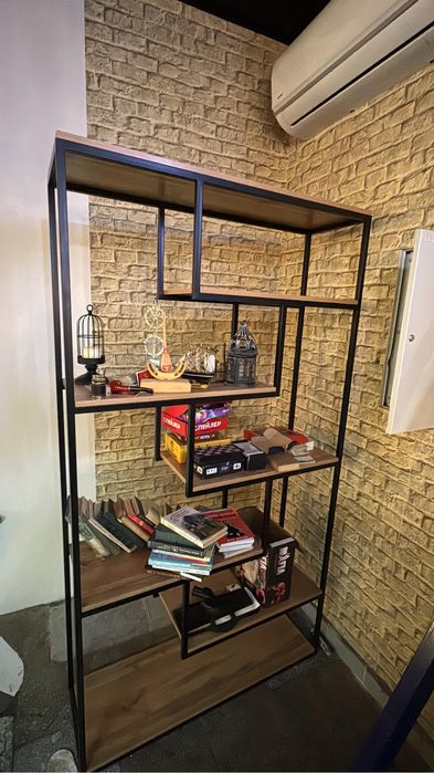 Люстры стол стулья