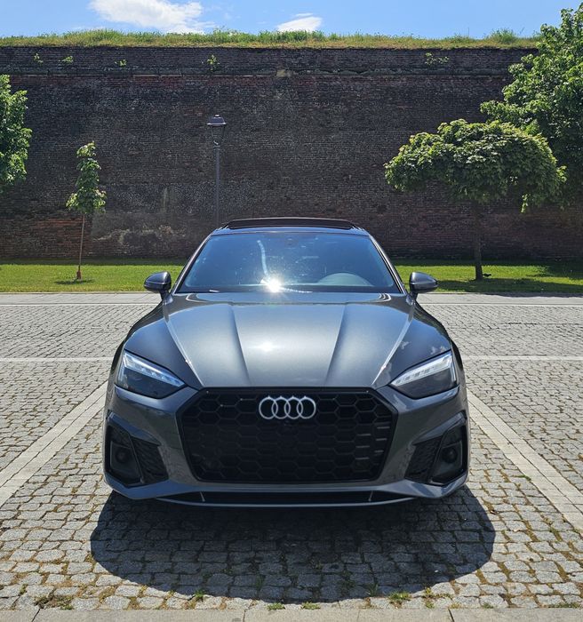 AUDI A5 2022