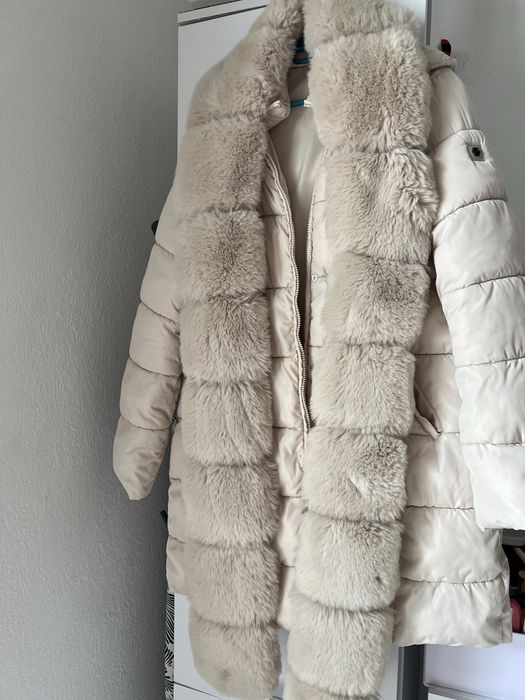 Дамско зимно яке