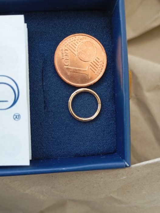 Пиърсинг ,обица за ухо ,нос , устна , златен пиърсинг, 14 карата злато