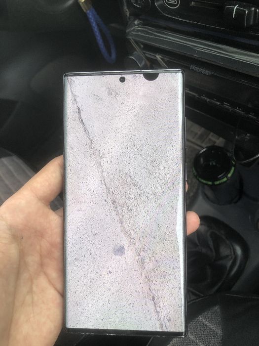 Samsung S22 ultra bor