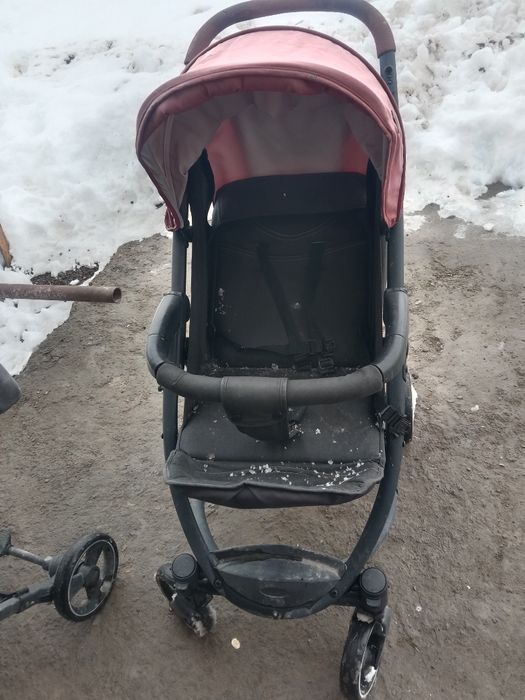 Коляска средни состояния