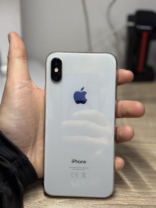 Iphone X 64 GB.