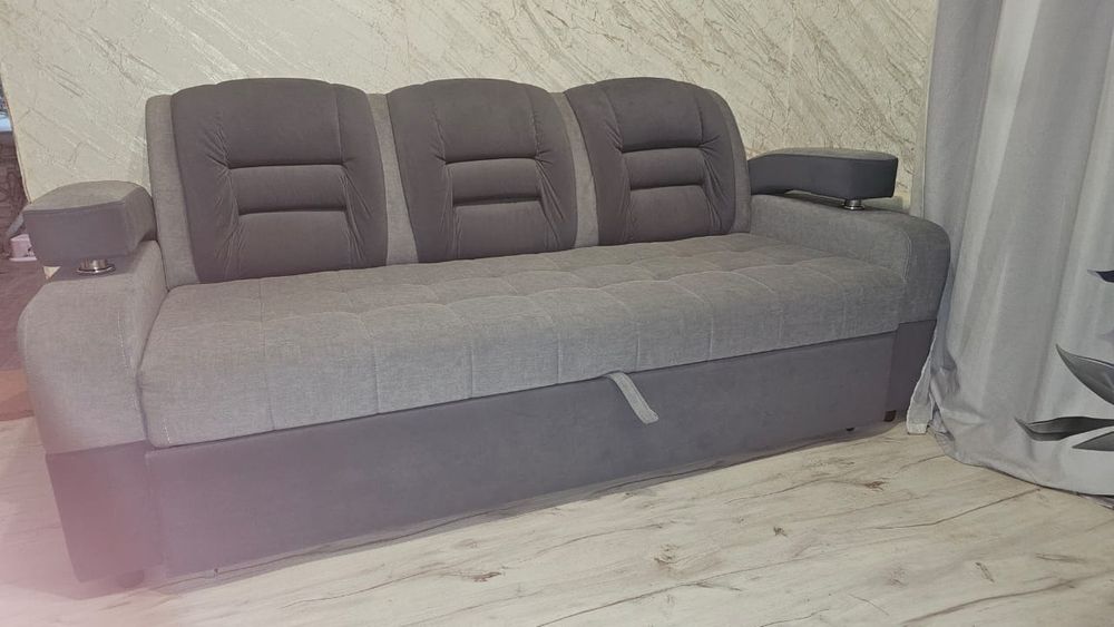 Продам диван в отличном состоянии