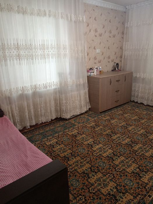 Продаётся своя двухкомнатная учтепа 15 квартал