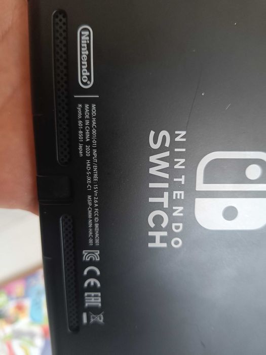 Nintendo Switch V2 - Full Box + Marios Super Party + jocuri cont extra + joy-con