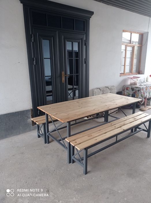 Стол  для двора новый